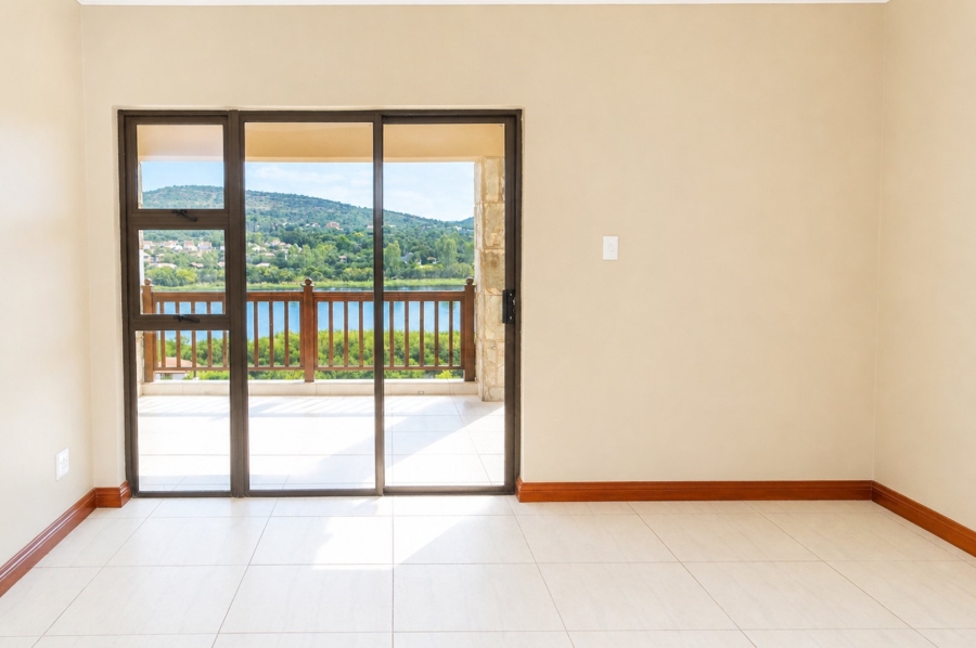 3 Bedroom Property for Sale in Birdwood Estate North West